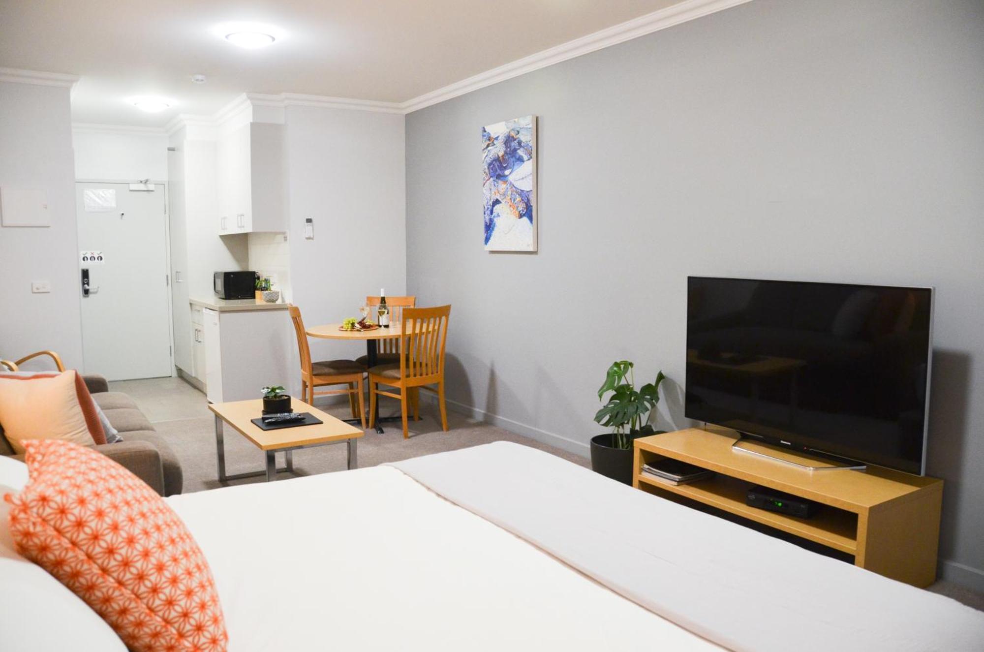 Mansfield Apartments Экстерьер фото