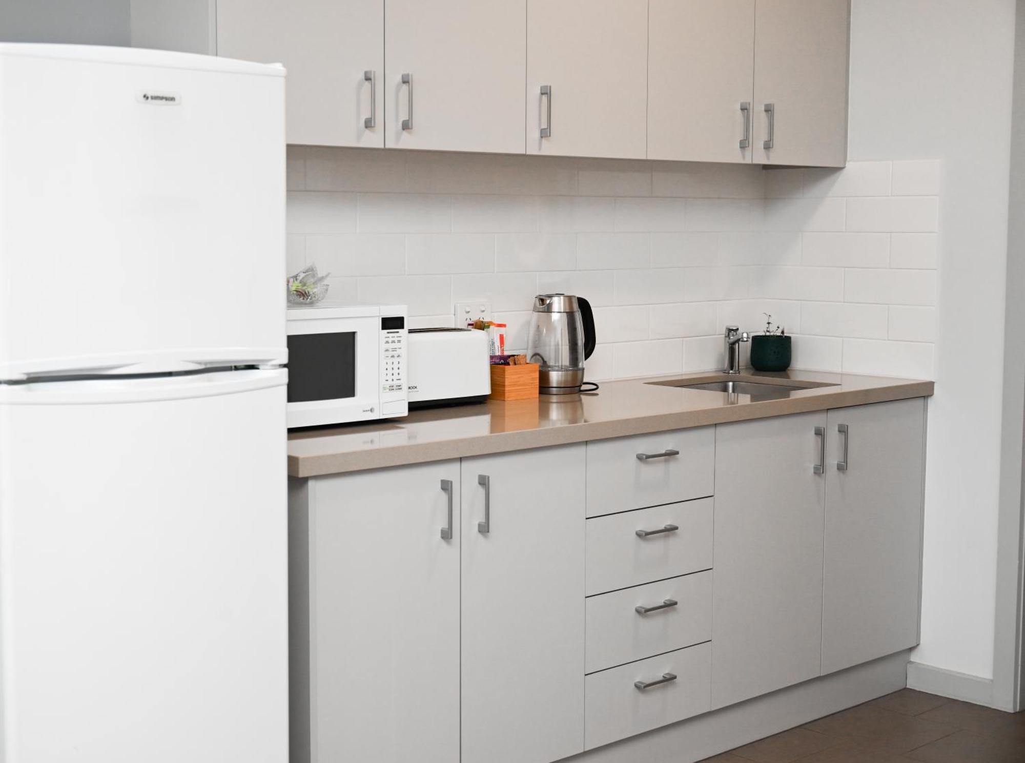 Mansfield Apartments Экстерьер фото