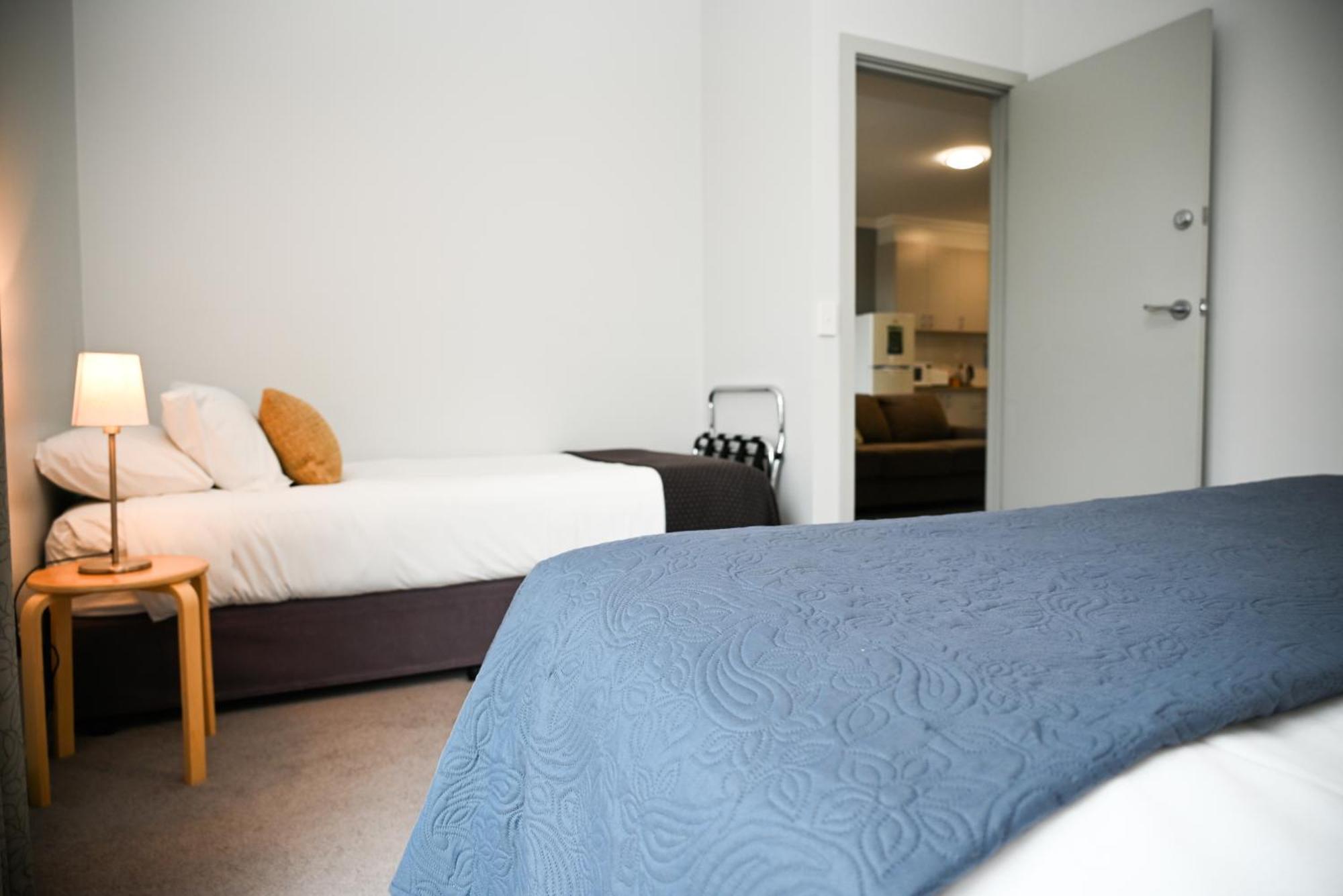 Mansfield Apartments Экстерьер фото