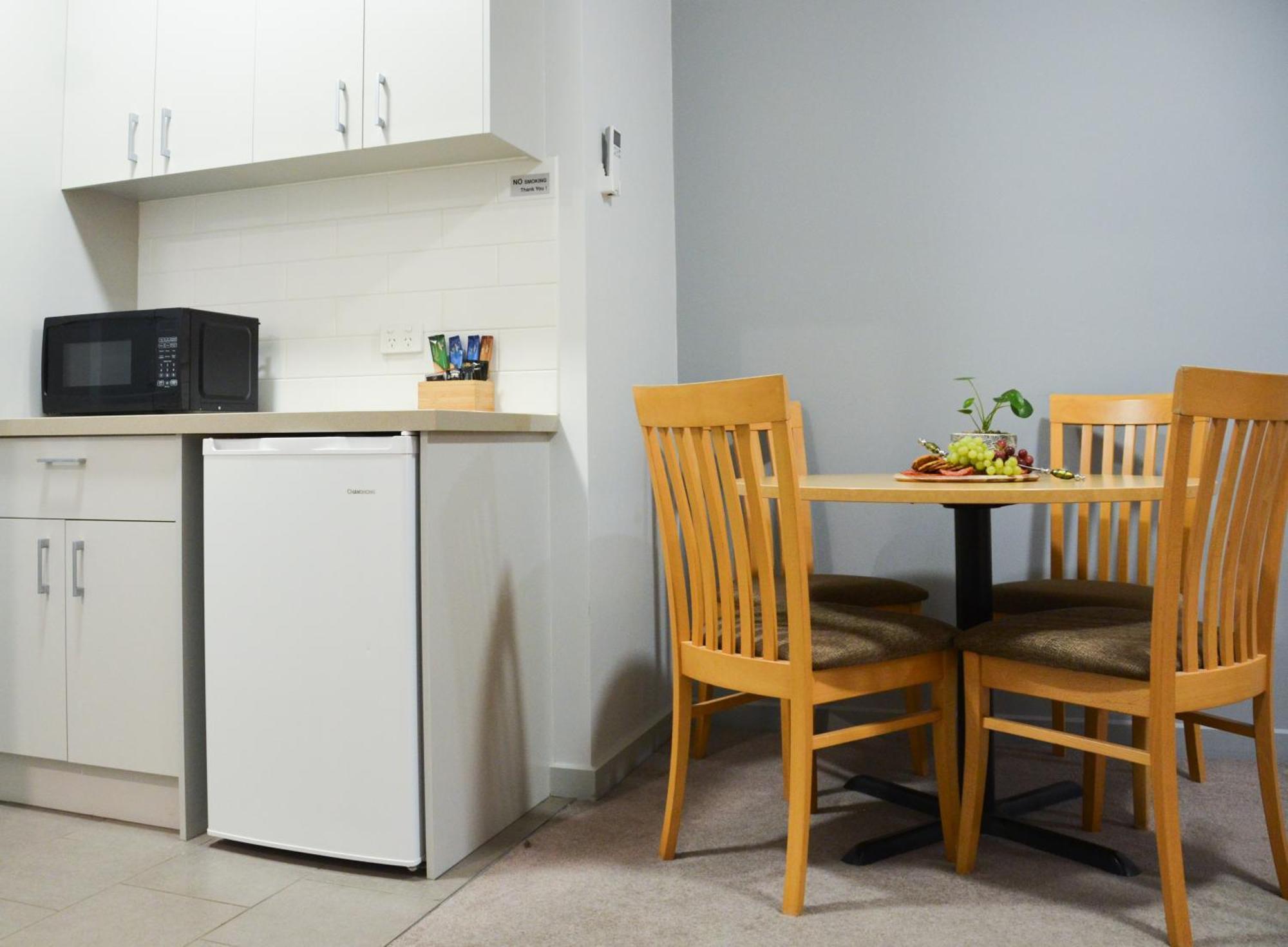Mansfield Apartments Экстерьер фото